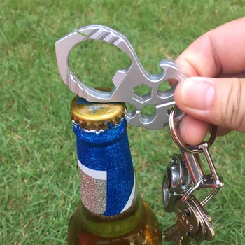 Многофункциональная открывалка для бутылок с черепом, брелок для ключей от автомобиля, консервный нож, средство самообороны, разбитое окно, креативный подарок с гаечным ключом